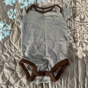 Carters 0-3 onesie